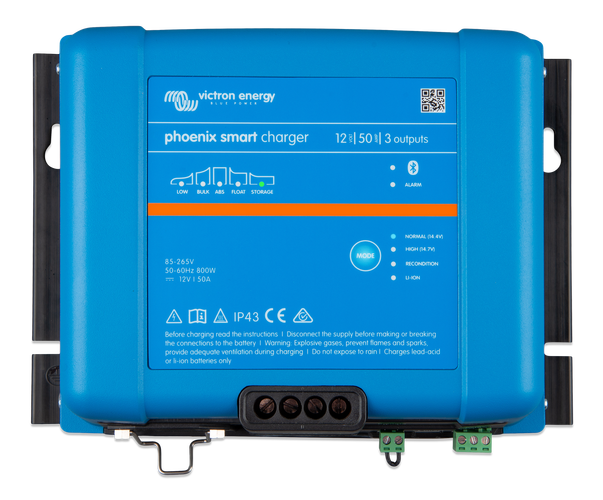 Phoenix Smart IP43 Charger 12/50 (1+1) 120-240V